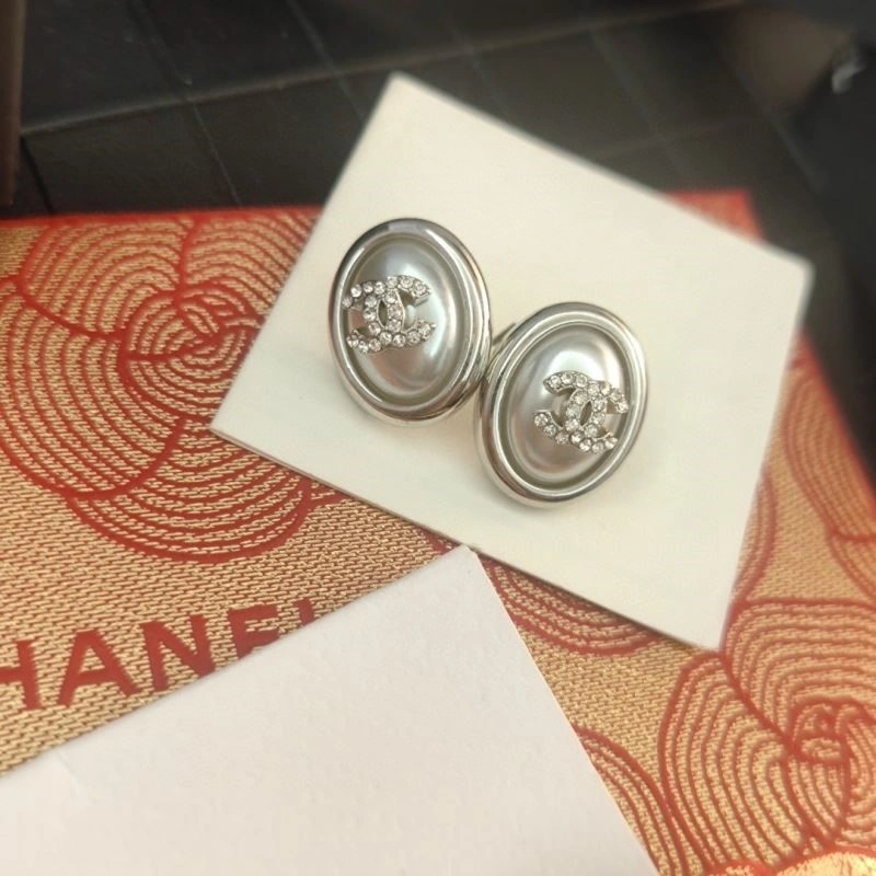 Chanel Earrings UrbanChic 223696