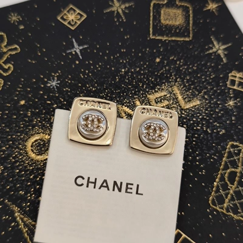 Chanel Earrings Lightweight 223735