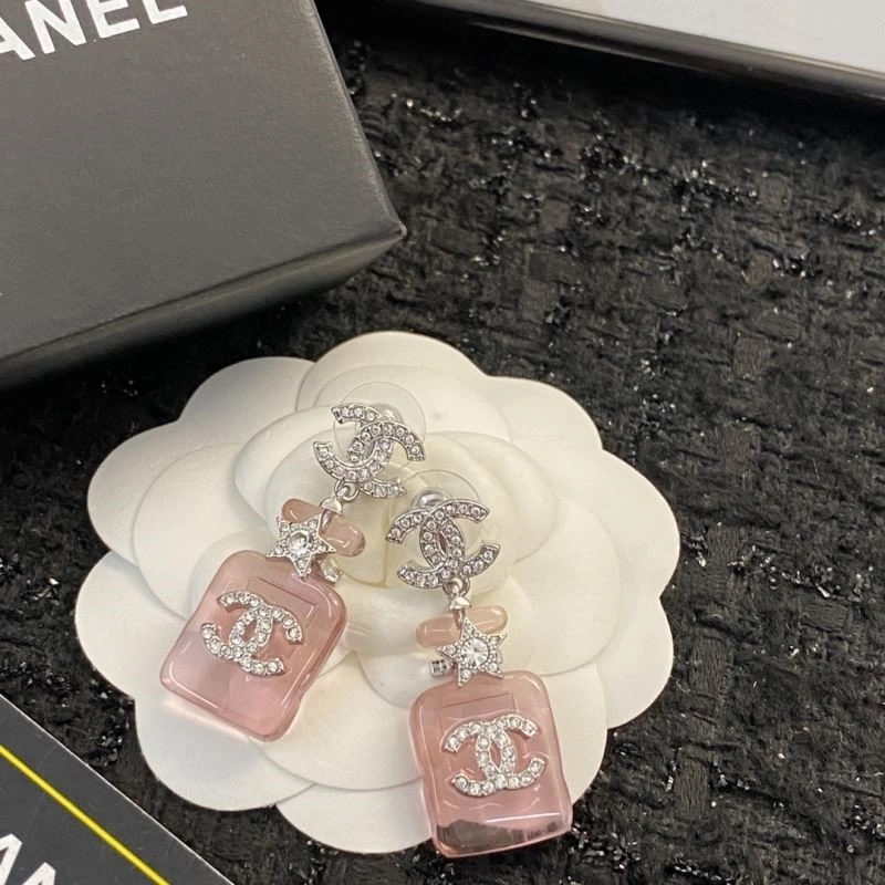 Chic Chanel Earrings 223656