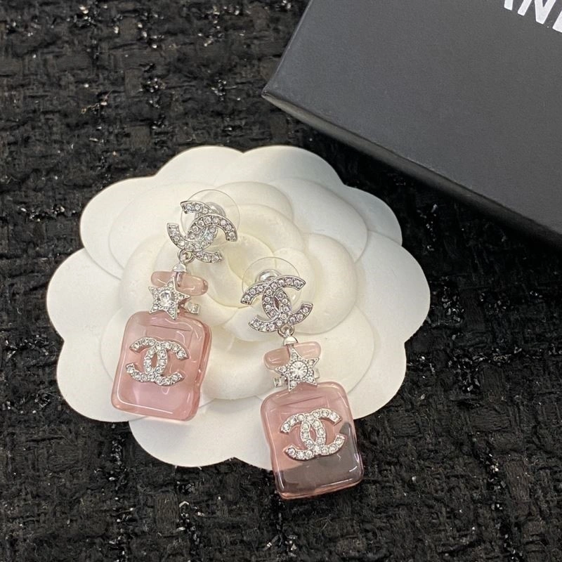 Chic Chanel Earrings 223656