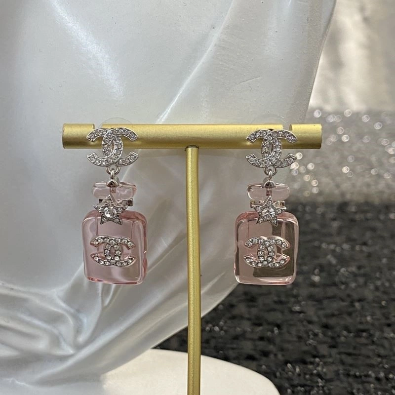 Chic Chanel Earrings 223656