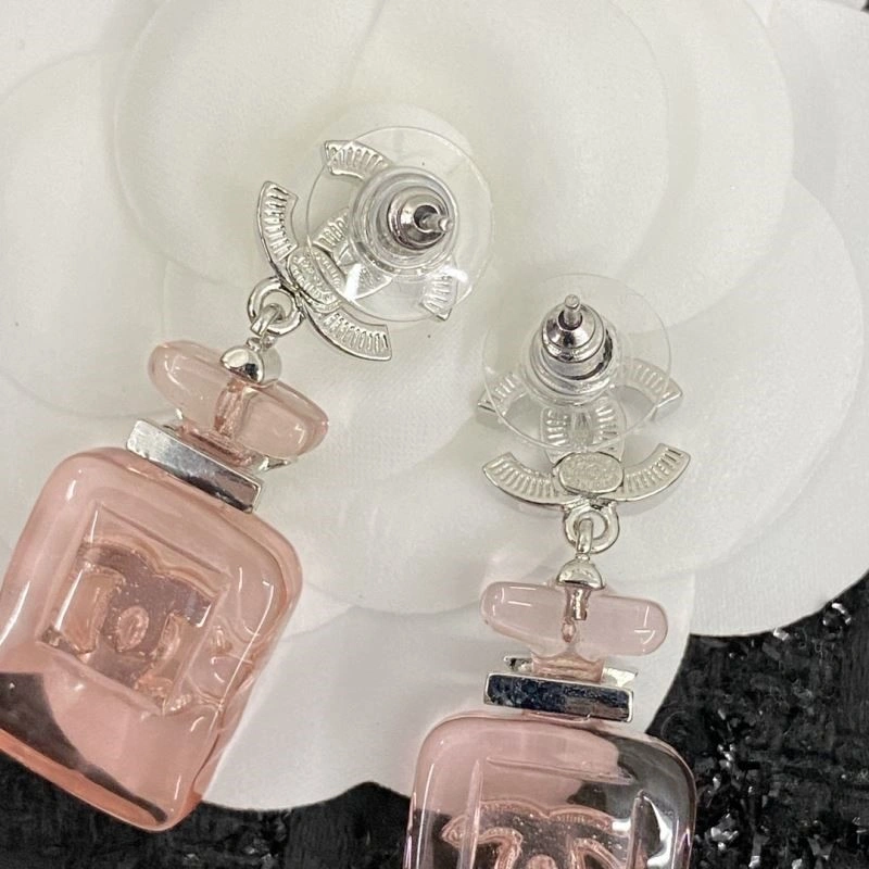 Chic Chanel Earrings 223656
