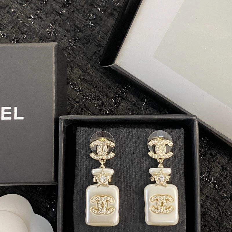 Chanel Earrings QuickDry 223675