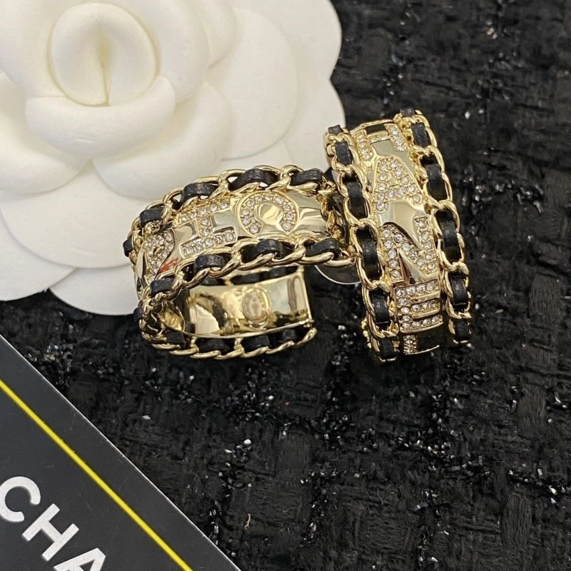 Chanel Earrings Modern 223658