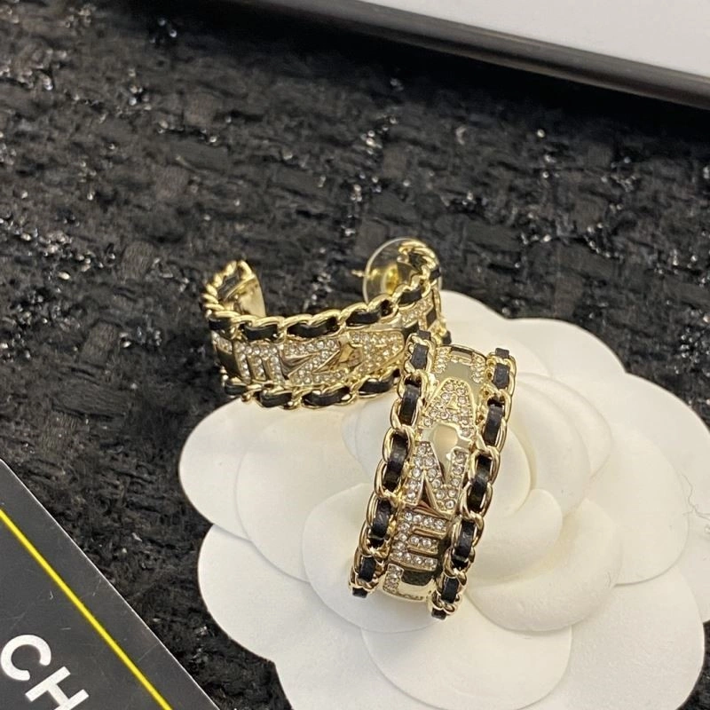 Chanel Earrings Modern 223658