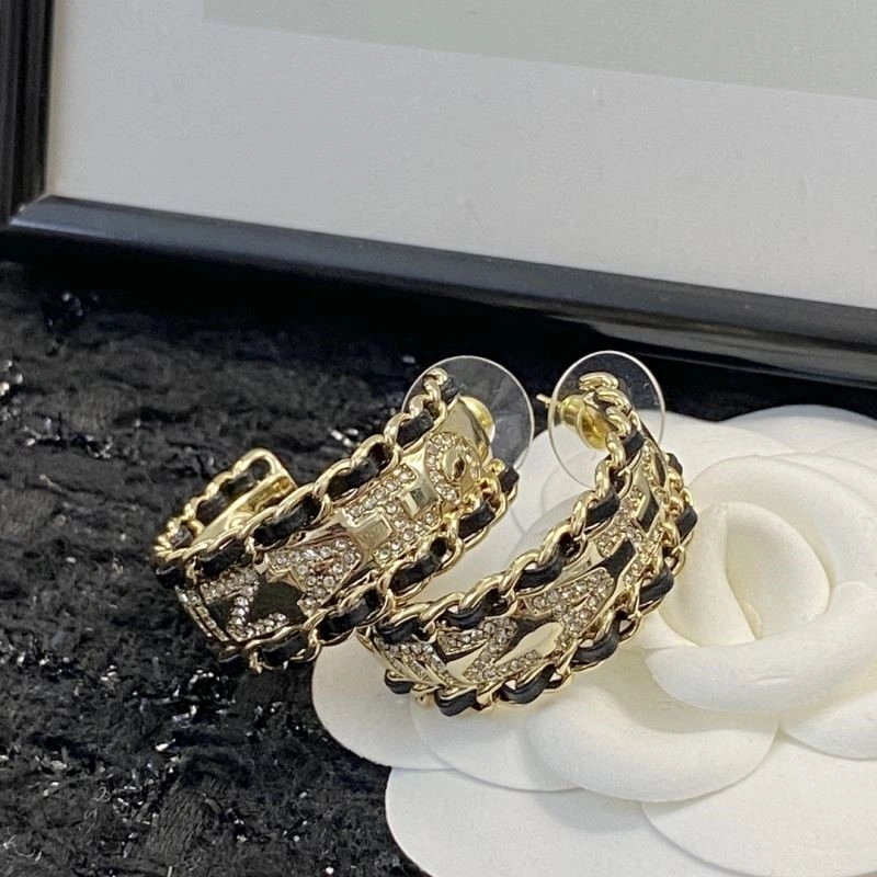 Chanel Earrings Modern 223658