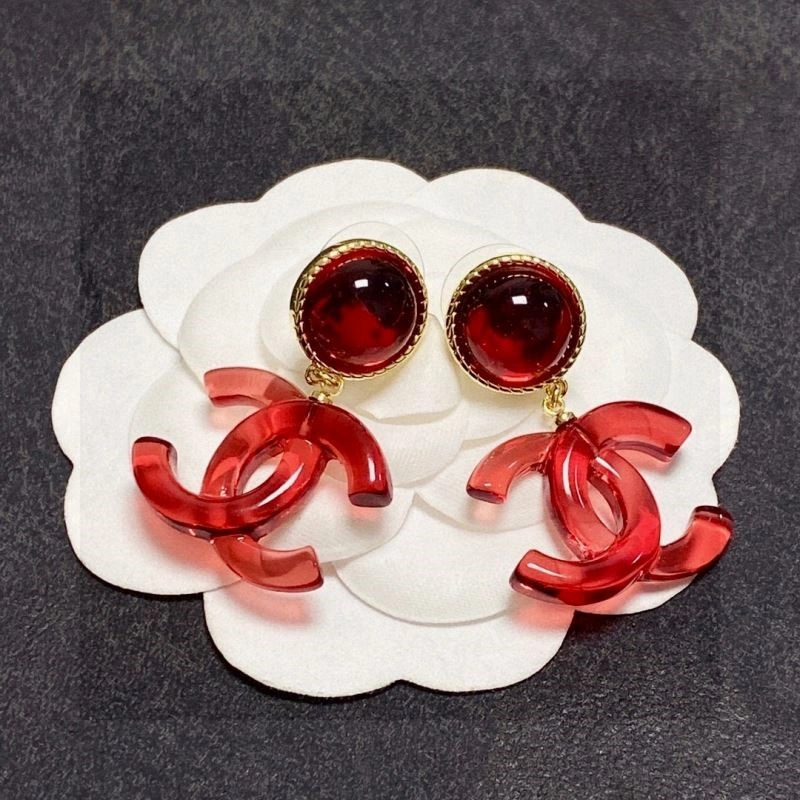 Sleek Chanel Earrings 223663