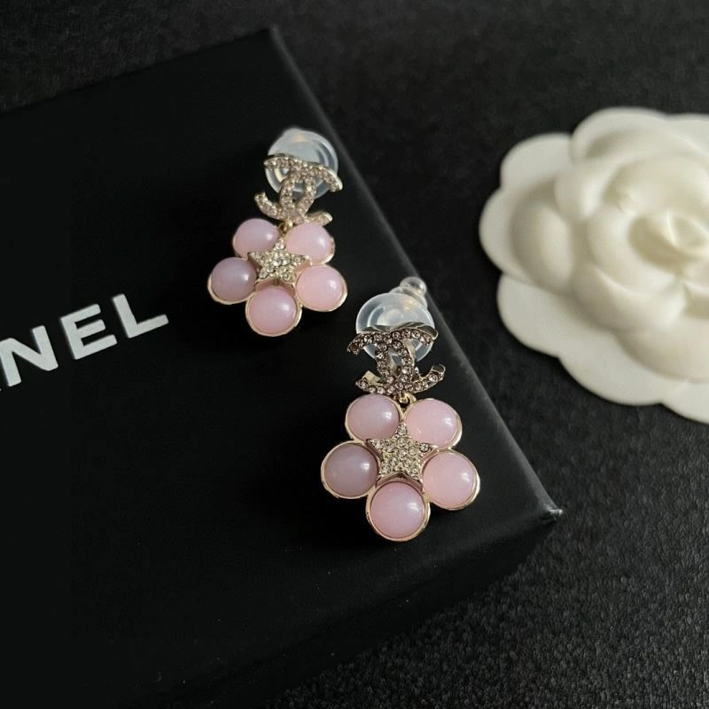 Breathable Chanel Earrings 223651