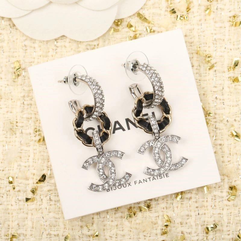 Compact Chanel Earrings 223677