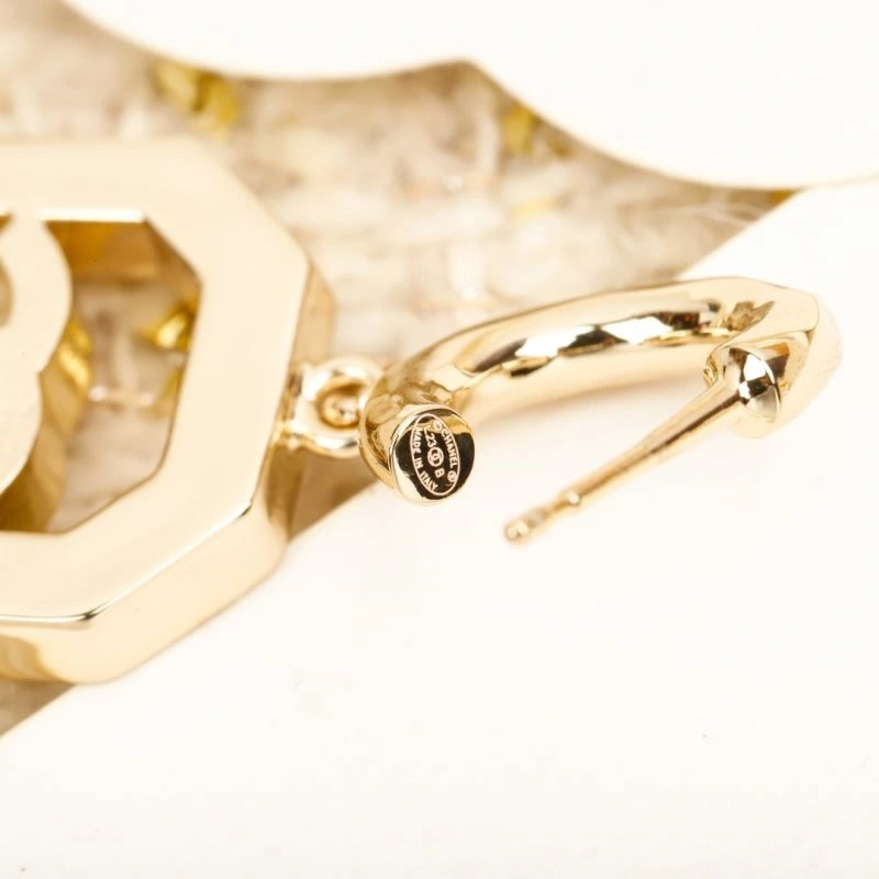 Chanel Earrings Seasonal 223655