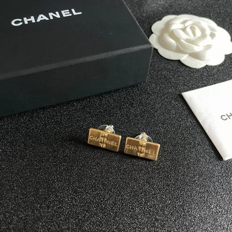 Chanel Earrings Elegant 223653