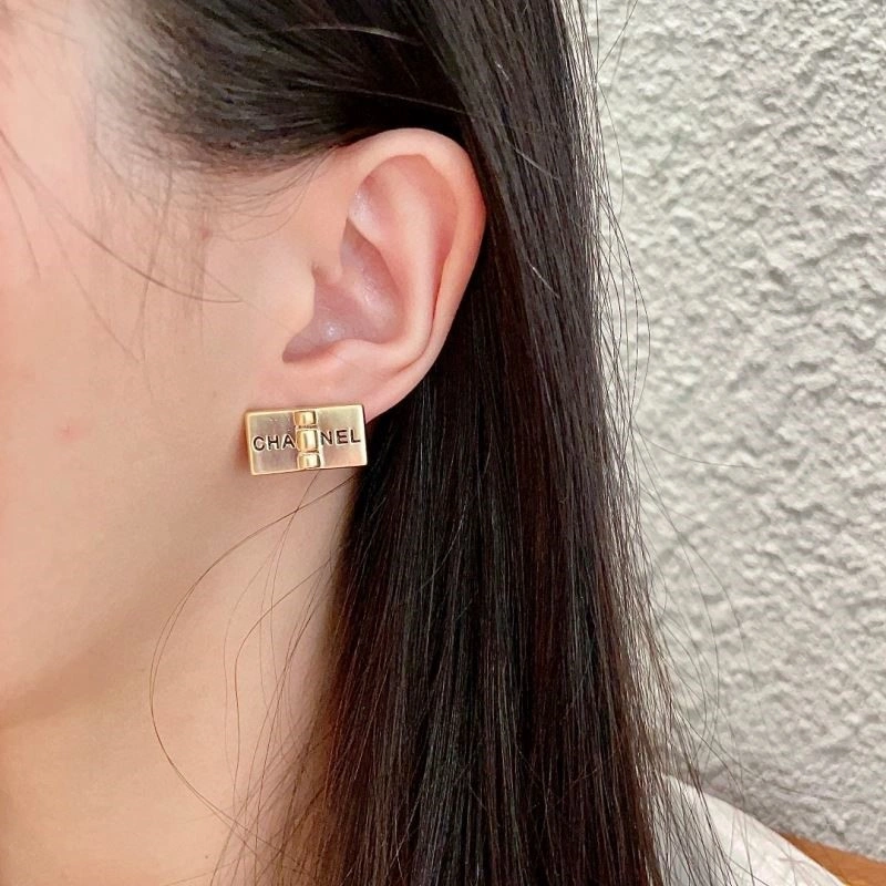 Chanel Earrings GoAnywhere 223652