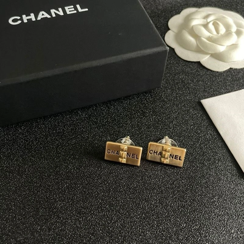 Chanel Earrings GoAnywhere 223652