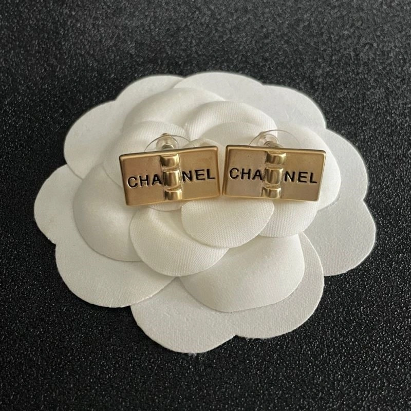 Chanel Earrings GoAnywhere 223652