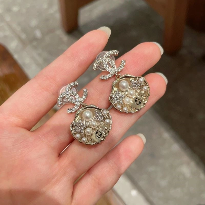 Durable Chanel Earrings 223646