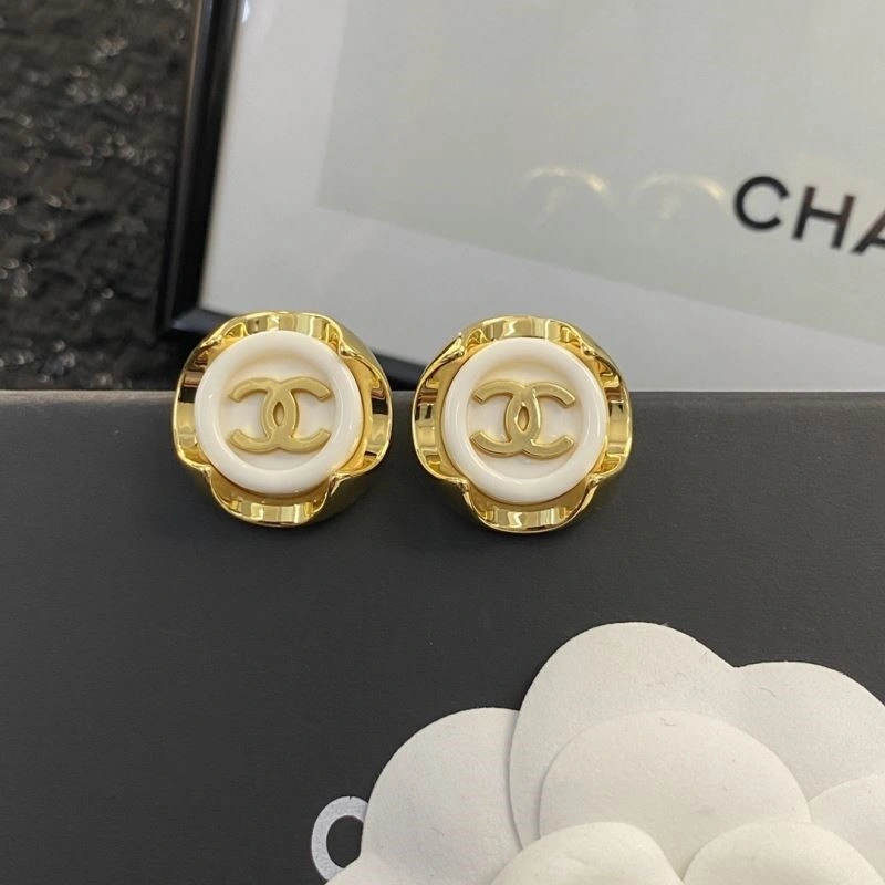 Chanel Earrings Affordable 223718