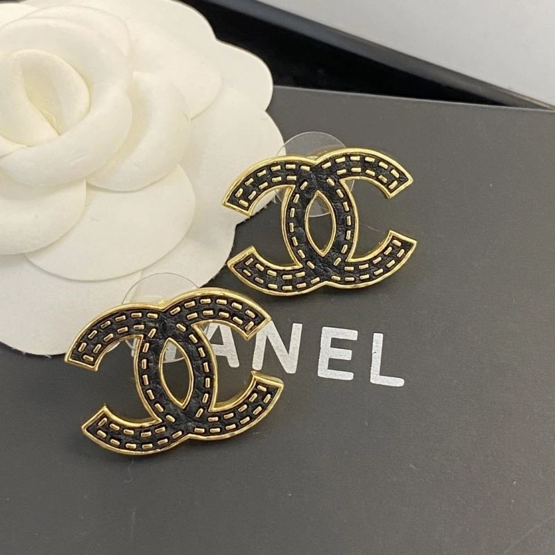 Chanel Earrings TravelReady 223641