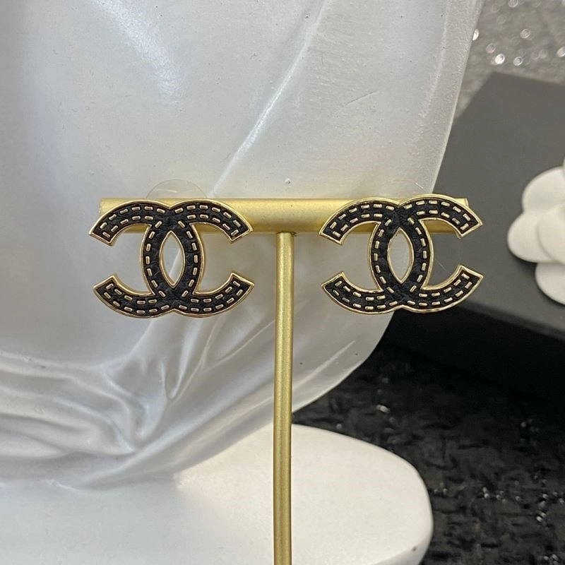 Chanel Earrings TravelReady 223641