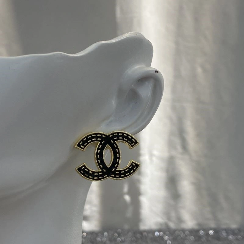 Chanel Earrings TravelReady 223641