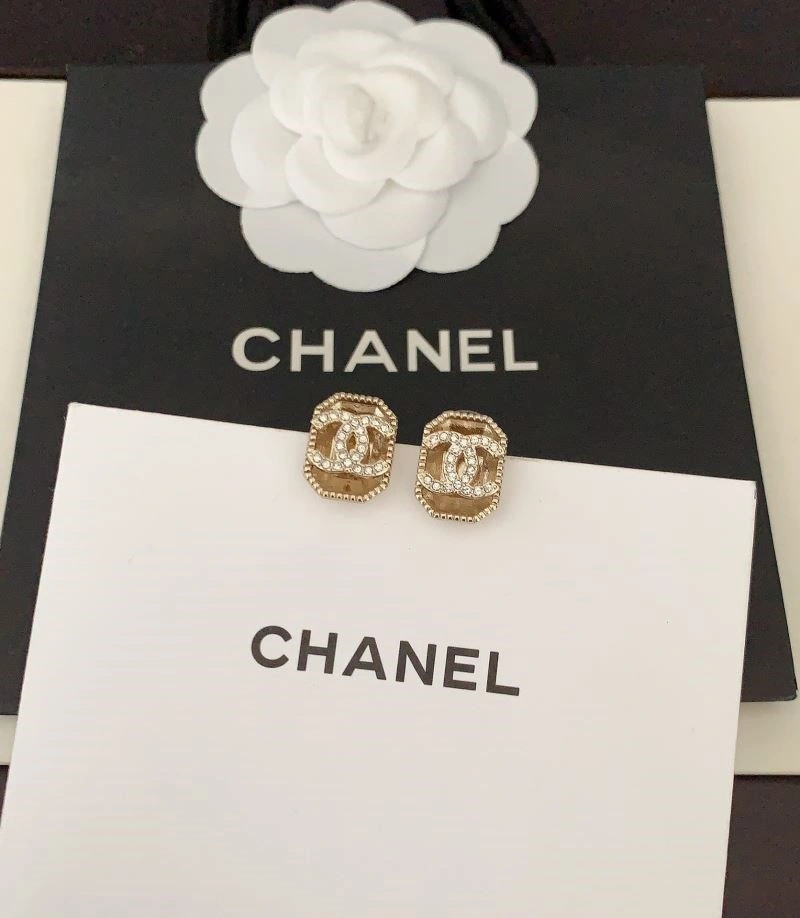 UrbanChic Chanel Earrings 223642