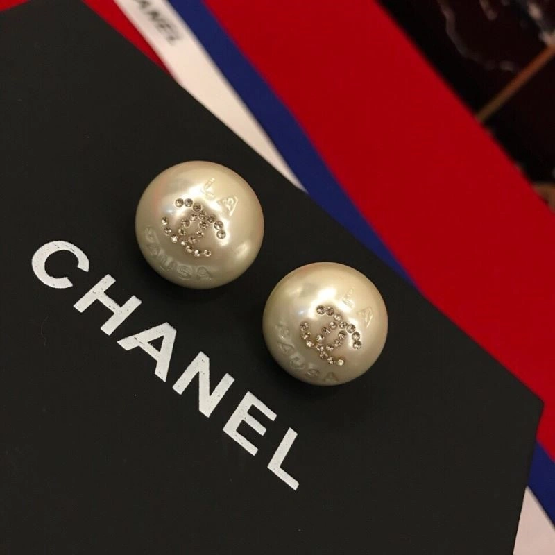 Chanel Earrings Stylish 223631
