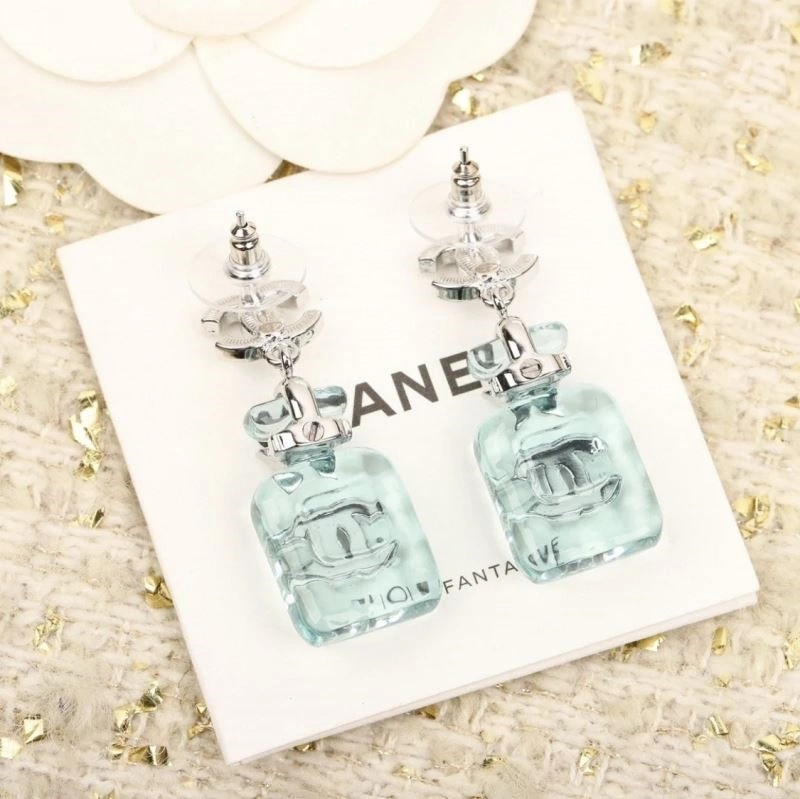 Durable Chanel Earrings 223629