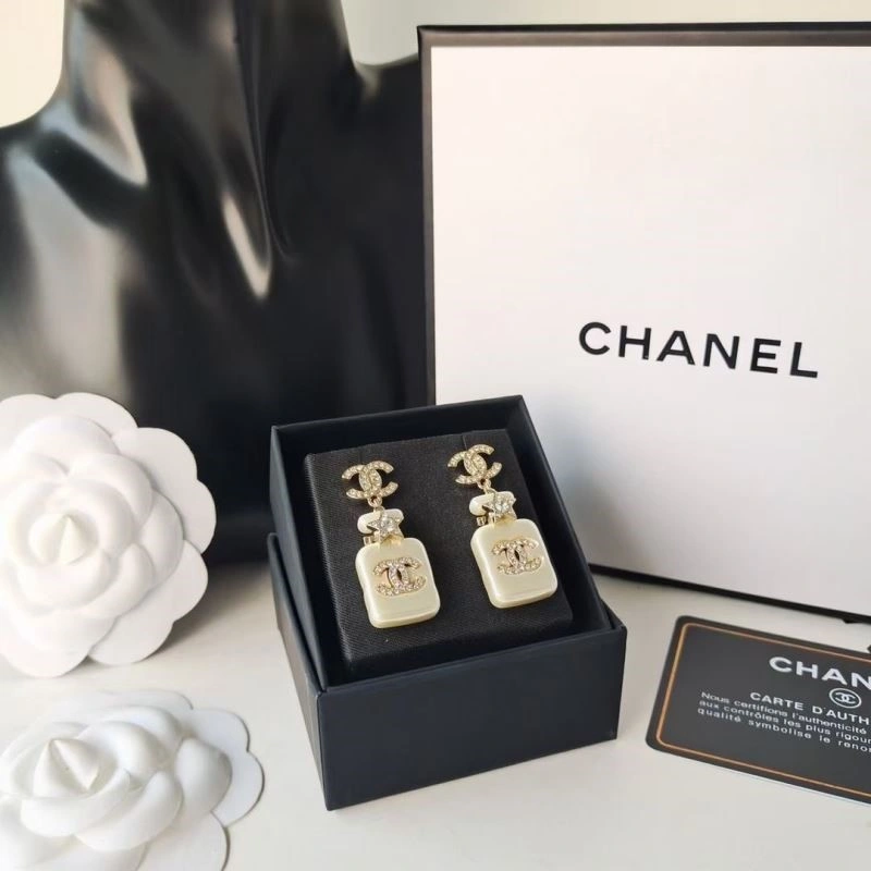 Durable Chanel Earrings 223629