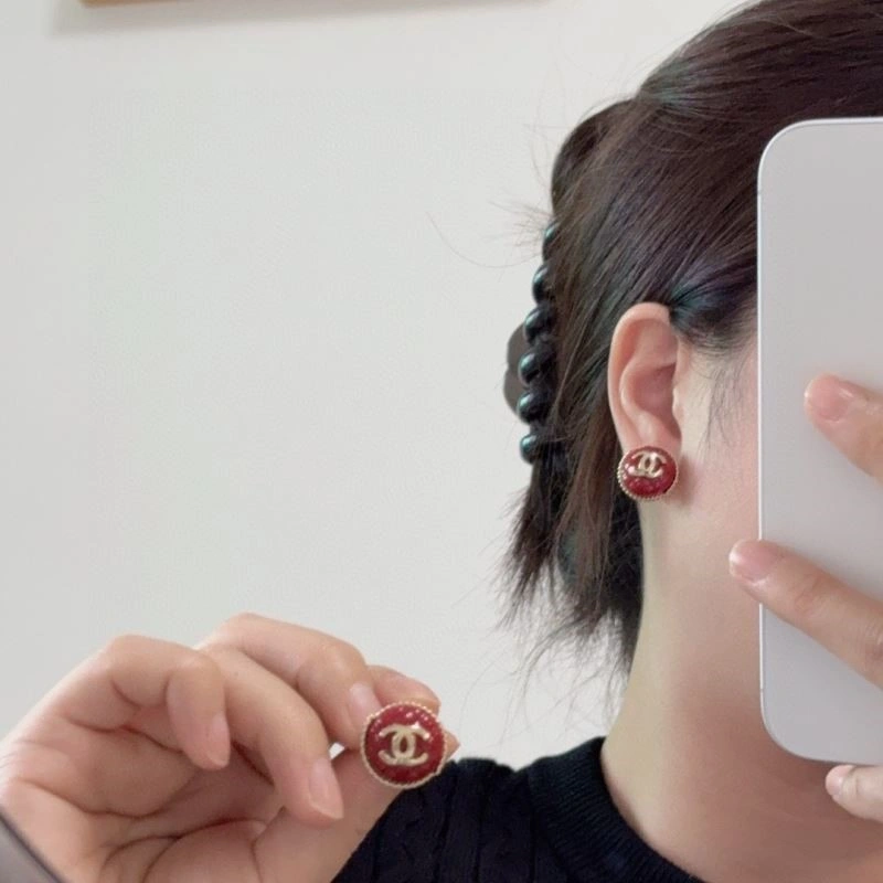 TechFriendly Chanel Earrings 223611