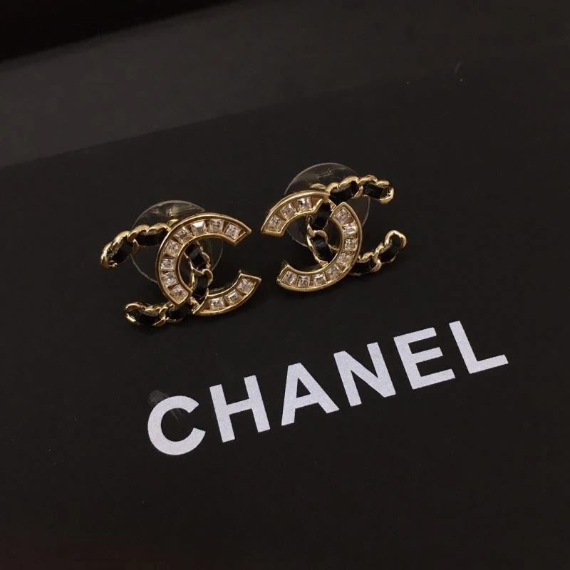 Chanel Earrings Sleek 223598