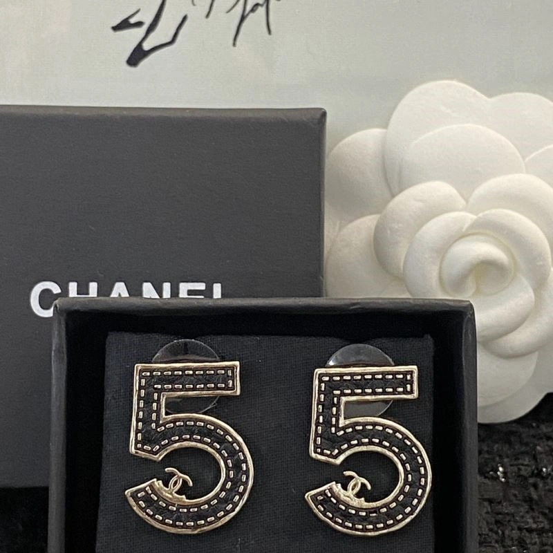 Chanel Earrings Minimalist 223614