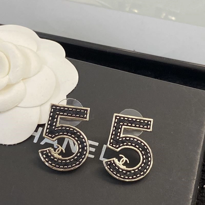 Chanel Earrings Minimalist 223614