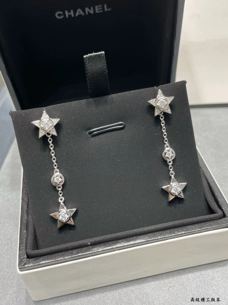 Chanel Earrings Breathable 223602