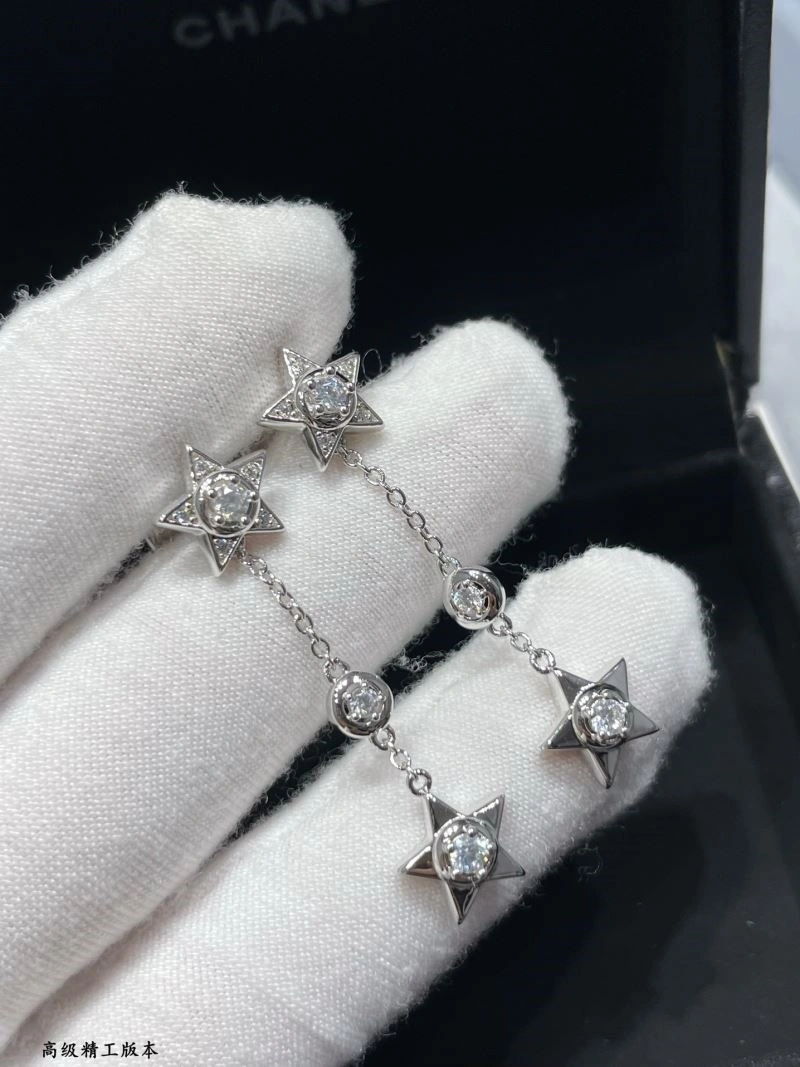 Chanel Earrings Breathable 223602