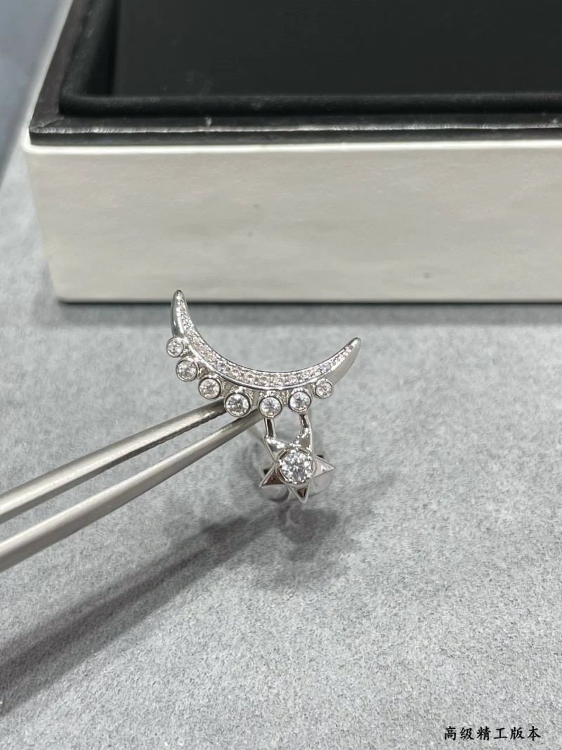 Chanel Earrings SmoothTexture 223592