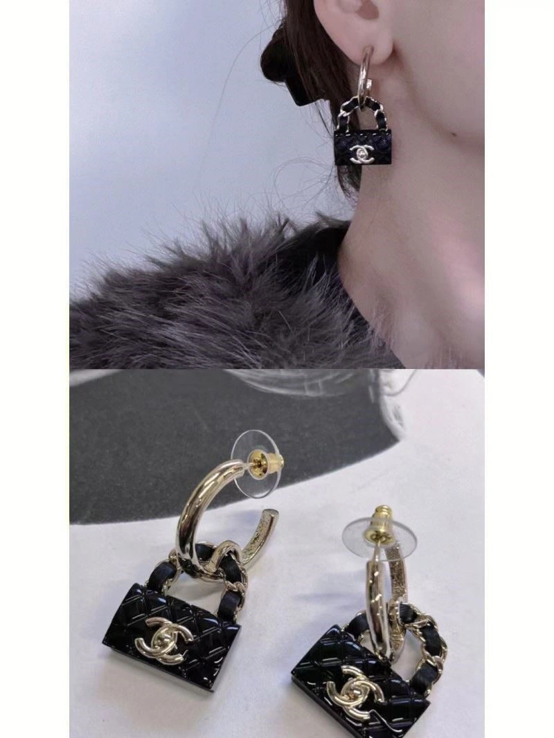 Chanel Earrings Flexible 223662