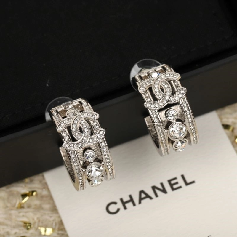 Compact Chanel Earrings 223599