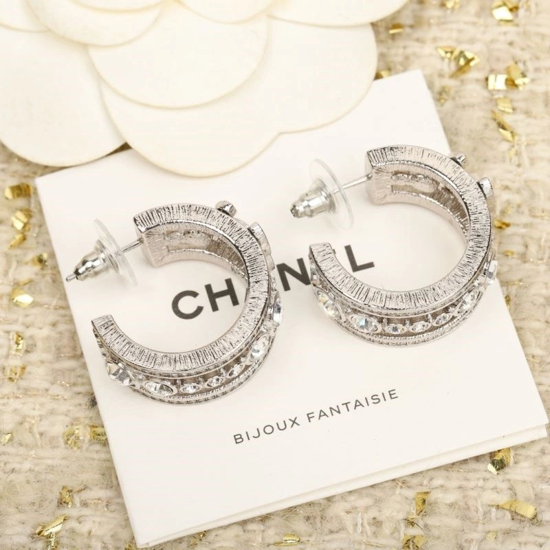Compact Chanel Earrings 223599