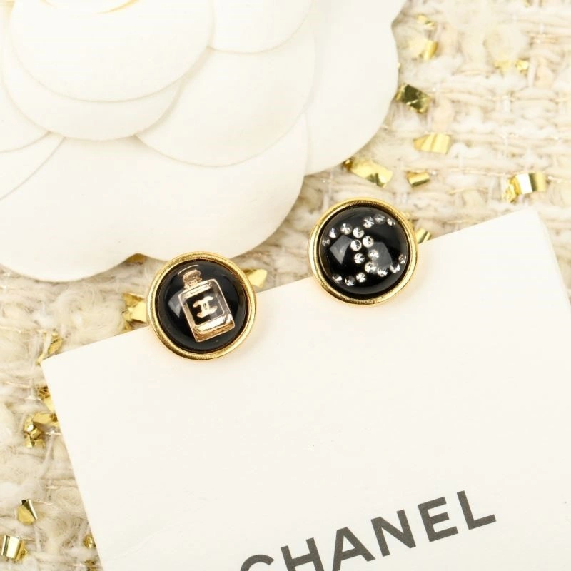 Chanel Earrings UrbanChic 223591
