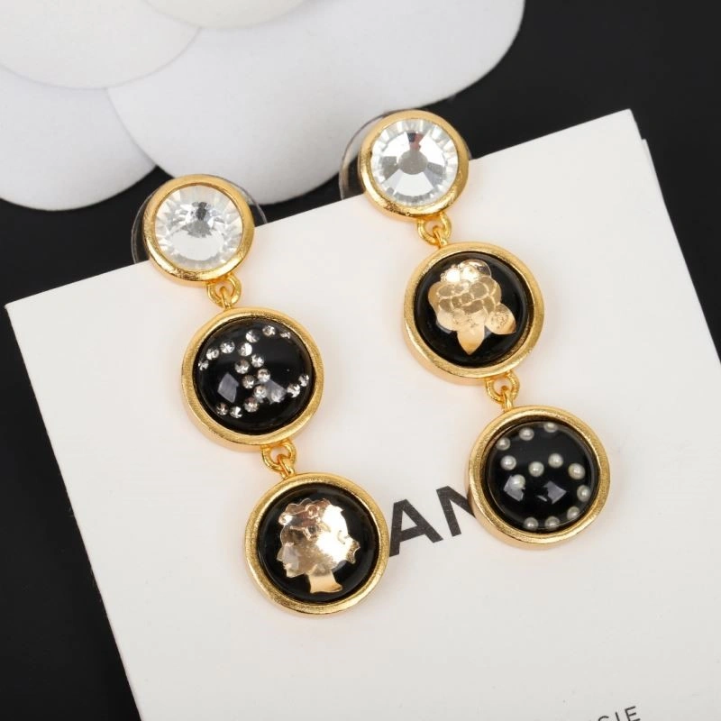 Chanel Earrings Lightweight 223585