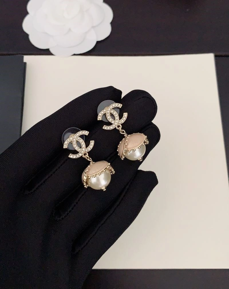 Chanel Earrings MultiPurpose 223084