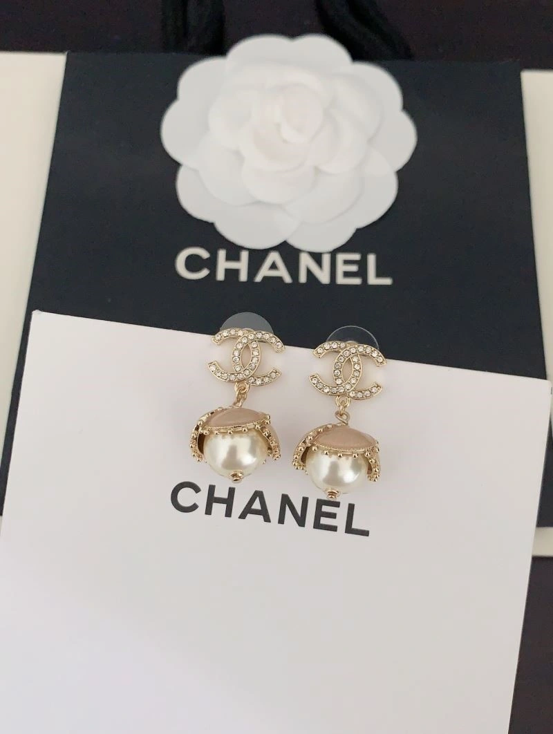 Chanel Earrings MultiPurpose 223084