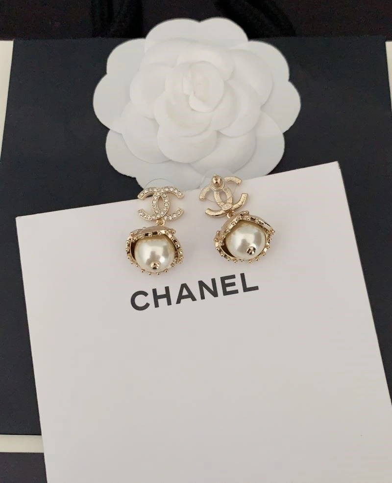 Chanel Earrings MultiPurpose 223084