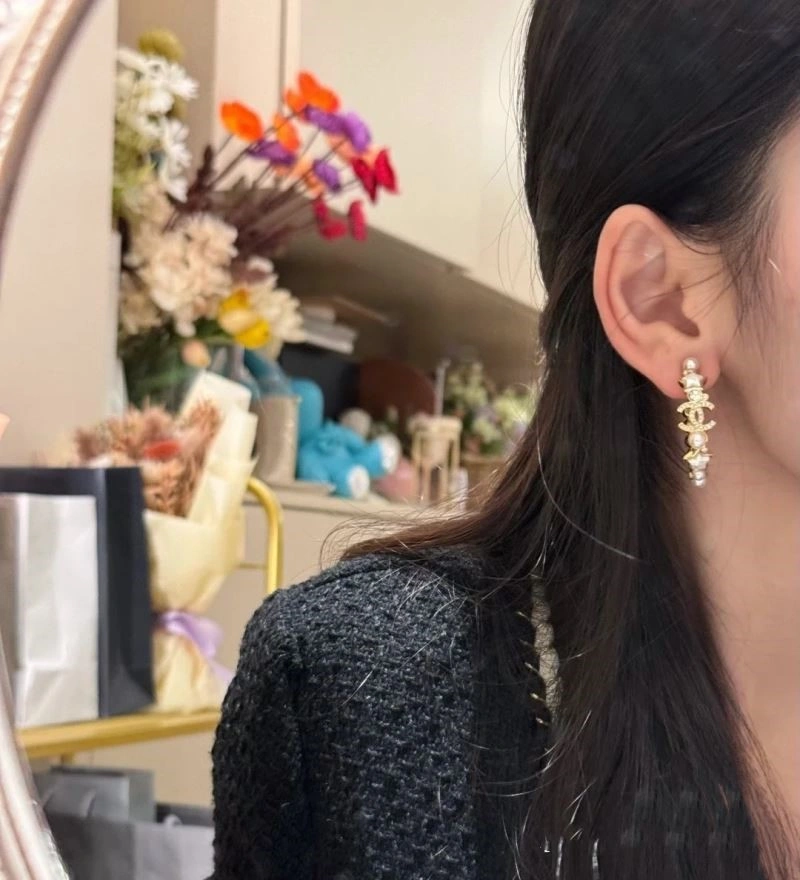 Classic Chanel Earrings 223077