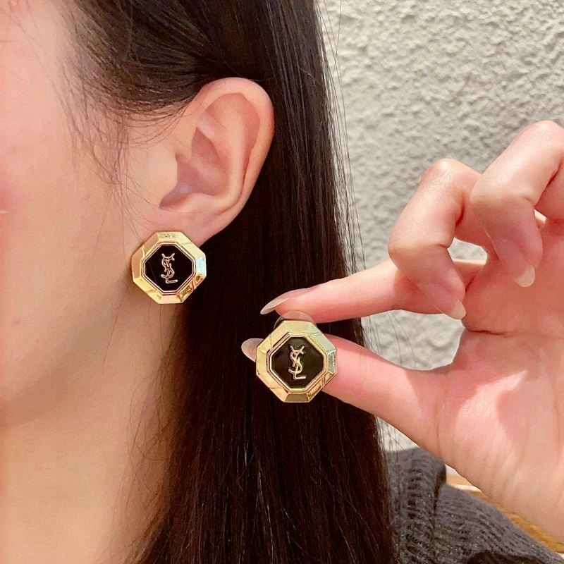 Chanel Earrings Seasonal 223070