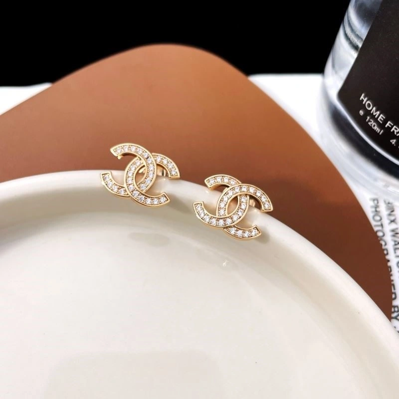 Chanel Earrings Comfortable 223051