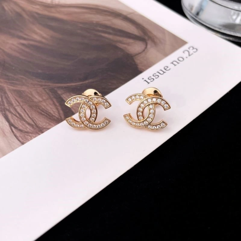 Chanel Earrings Comfortable 223051