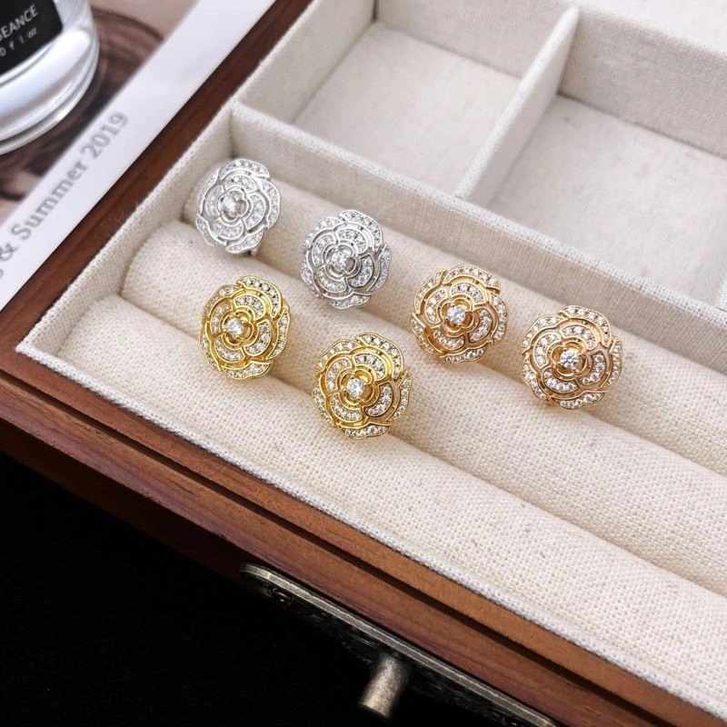 Chanel Earrings Durable 223053