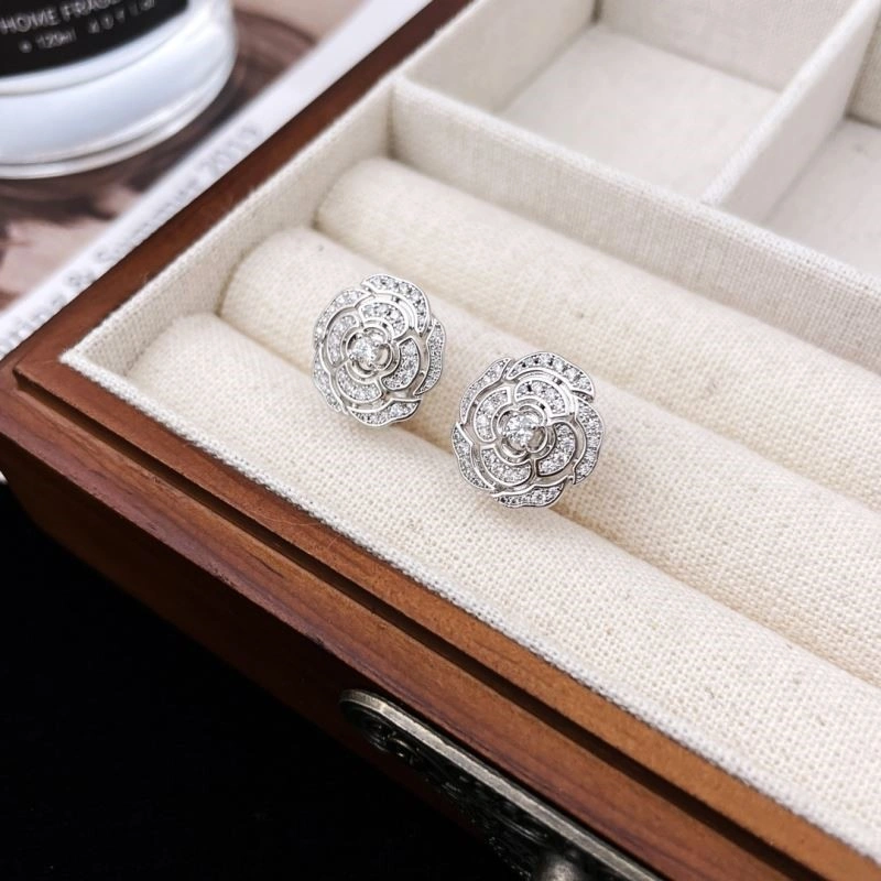 Chanel Earrings Durable 223053
