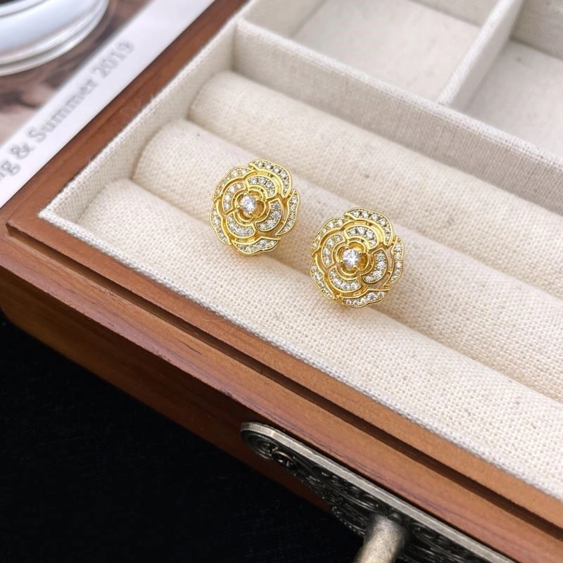 Chanel Earrings Durable 223053