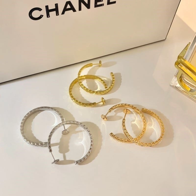Chanel Earrings MoistureWicking 223054